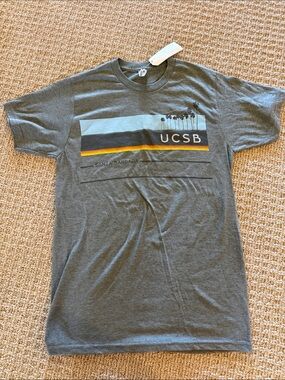 Unisex NWT UCSB Santa Barbara grey tshirt palm trees University California Small